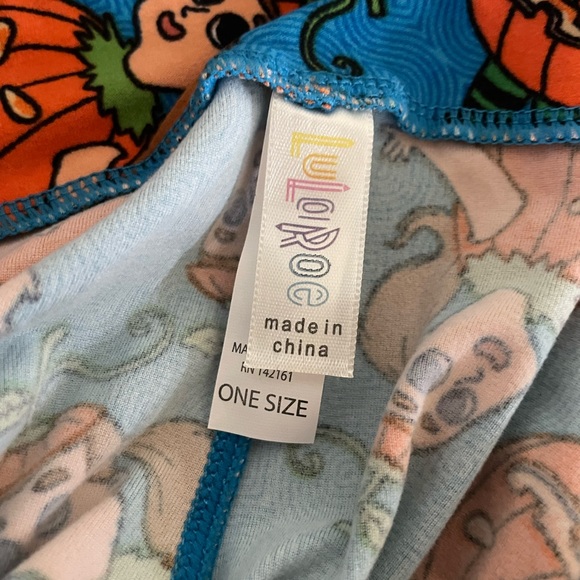Lularoe Halloween pumpkin girl leggings - Picture 3 of 3